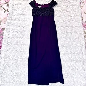 Vintage Y2K Scott McClintock size 8 Plum Purple Maxi Dress Lace Bodice formal
